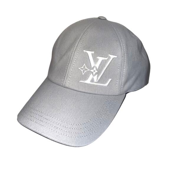 Louis Vuitton – LV Smash Cap – Light Grey – Size M